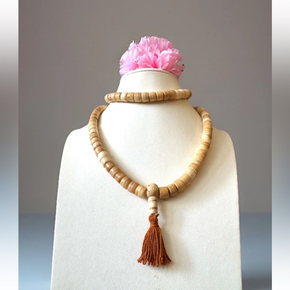 Elegant Vintage Brown & White Tibetan Rosary Prayer Bone Mala Necklace - Picture 4 of 8